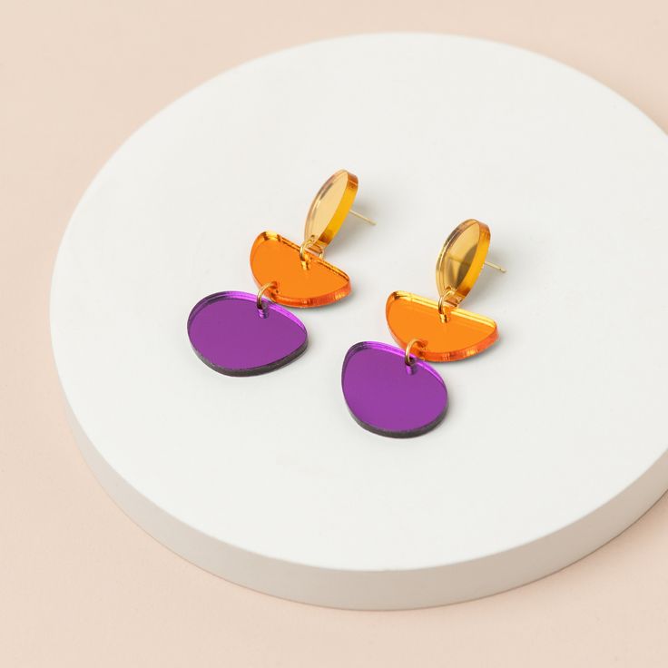 Guide to How to Make Acrylic Earrings Using Laser Cutters